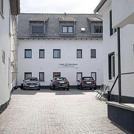 Casa Rosbach vor der Höhe