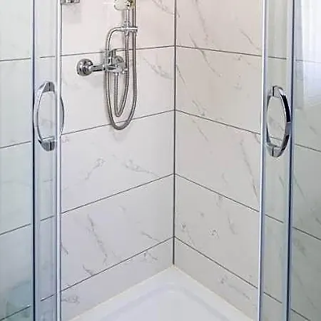 Casa 3*